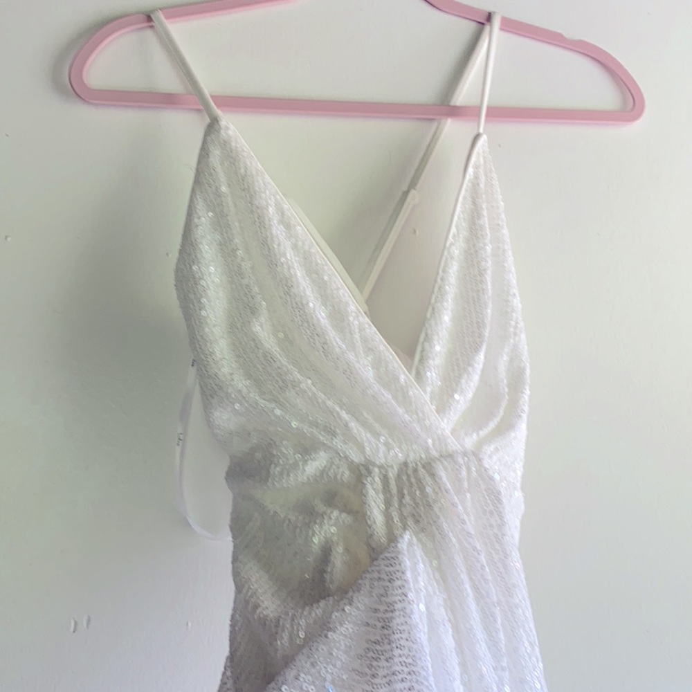 Lulu’s Dreamy Date Sequin Dress - Picture 4 of 10